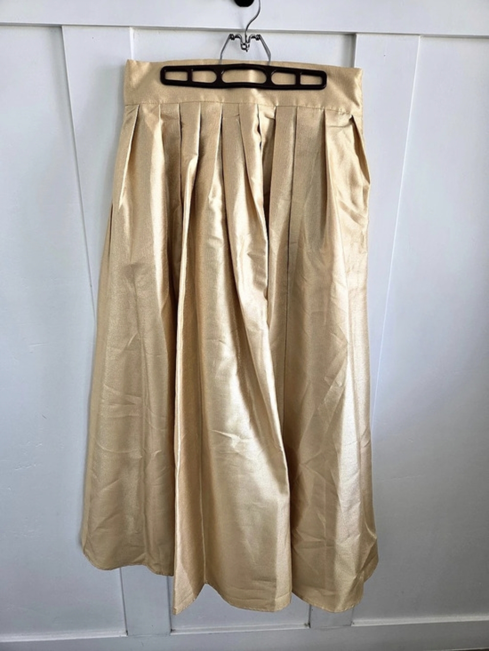 Anewsta Essential Pleated Maxi Skirt in Yellow XL NWT